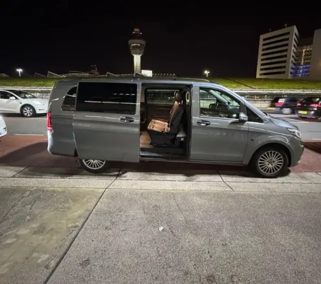 Taxibus uit ons eigen wagenpark